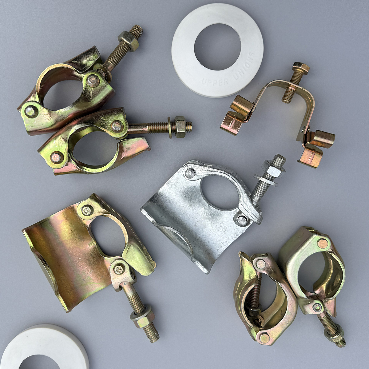 Heavy-duty steel fixing clamps for modular uPVC vinyl profile assembly